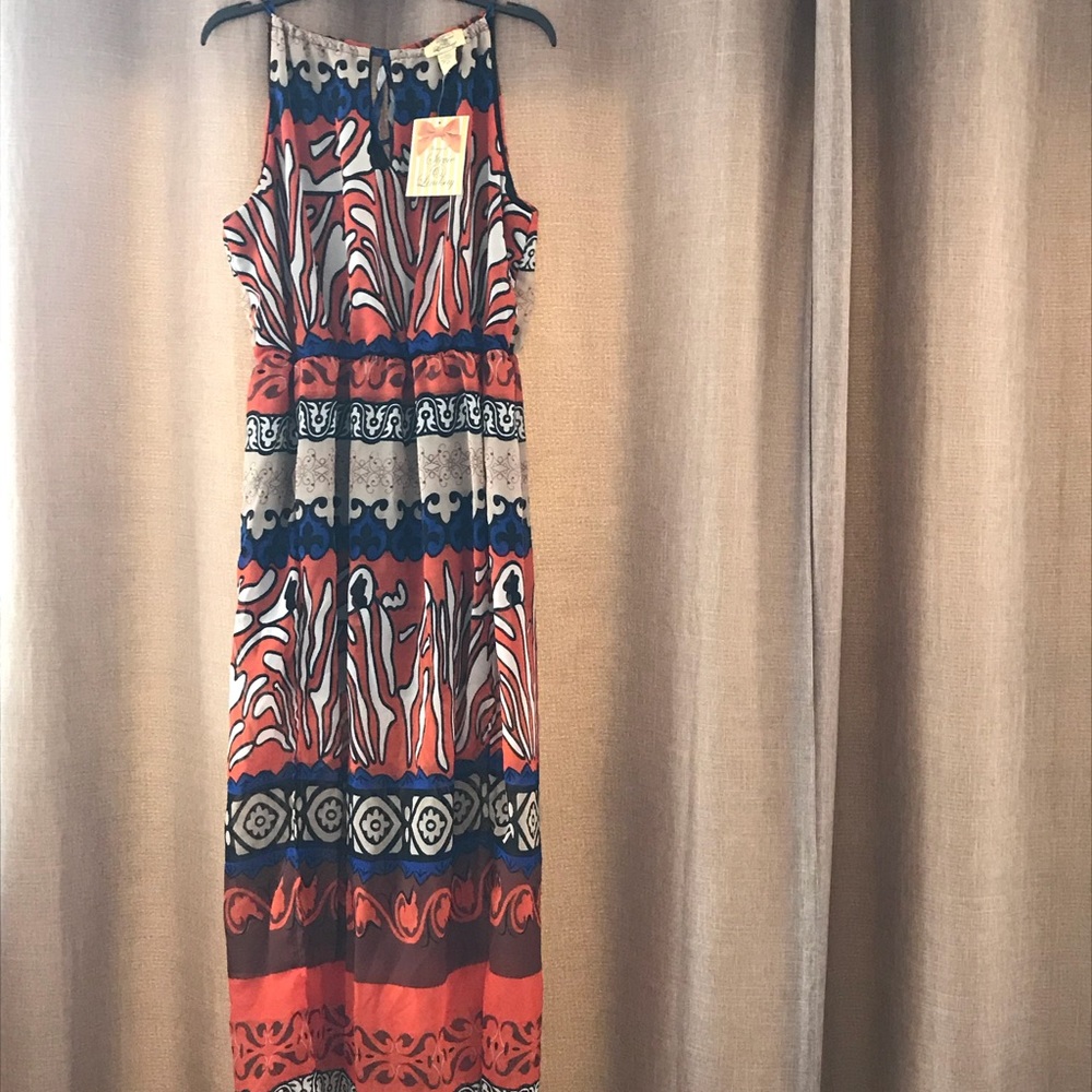 Halter style dress. NWT. Stevie and Lindsey dress